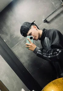 Golden_girlss Gus Pic