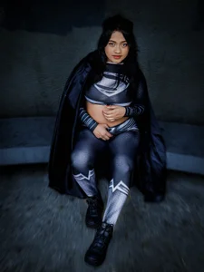 Sariitaa_ SUPER GIRL Pic 4