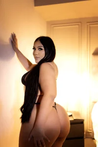 CandyceHoltのYour warm breath on meの 8枚の写真