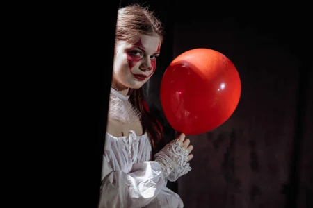 AdeliaKiss your Pennywise Pic 2