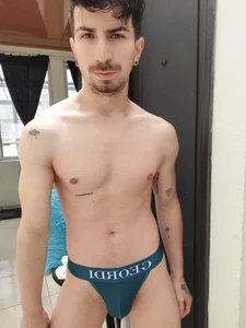 LiamCossio_ kullanıcısının hello my name is liam albümü -  2 fotoğraf