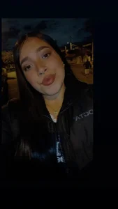 Sarai_Honeey Public Pic 2