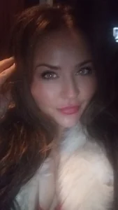 Kandi-kiss Public Pic 8