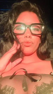 HotDeep_Fucking my pretty face 😚 Pic 2