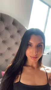 Bella19_ Public Foto 2