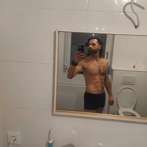 Public od AndrejZa  5 snímek