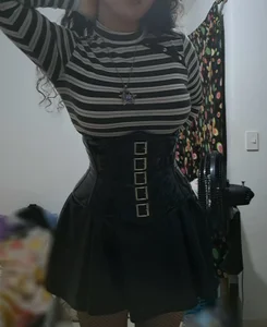 isabella_lizz Public Pic 4