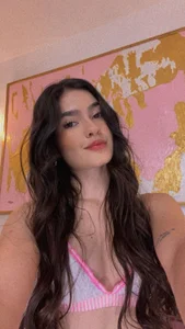 Bella_Clark2 Public Pic