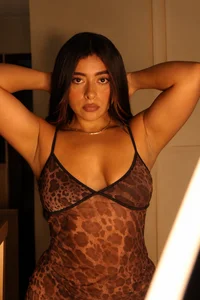 Sophie-Wilson Been wild 🥵 Pic 8