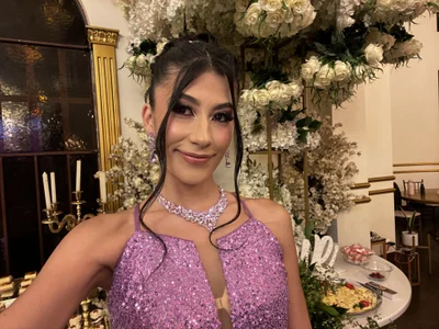 💜✨🔥 de Bunnyvaleeee  5 Imagens