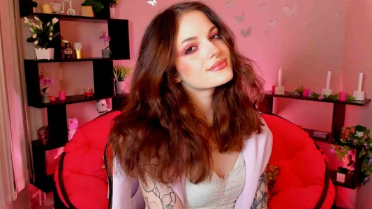 BratzieDarsie Today the playful kitty is having a good time) Pic 2