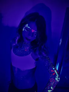 Palmer-Foster 😈💜🔥NEON HOT!!!!😈💜🔥 Foto 7