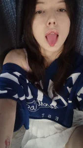 JulissaSham Wow, she's beautiful Foto