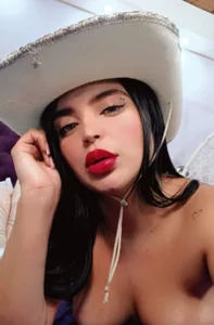 samantha_zc8 Public Hình 2