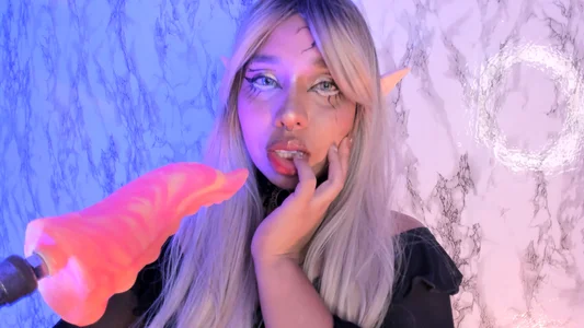 MayaCroos Saliva show 💦💦👅💦💦 Pic 4