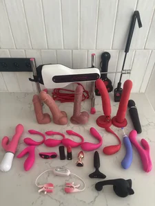 LittleOrianaのmy toysの枚の写真