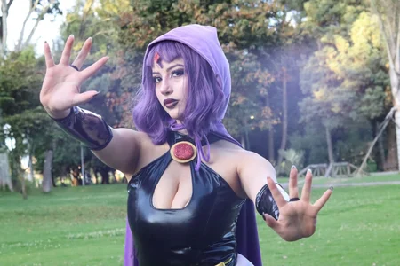 Lilieth_Hot_ kullanıcısının Raven Cosplay🤩 albümü -  2 fotoğraf