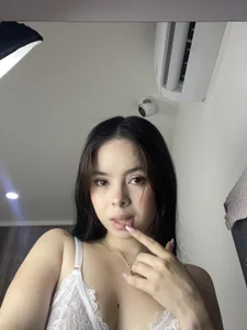 emma_jhones1's Fallen Angel 🪽 Sex Photo 3