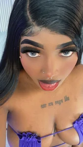 karol_white_ Black mode 🖤 Pic 2