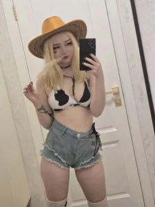 ElswythCovil cowgirl Bilde 4