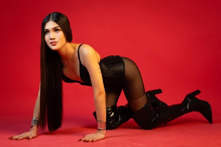 HoneyAfterDark_のGoddes Kendal 🥵👑の 8枚の写真