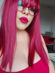 HornyBunny96 Red passion Bilde