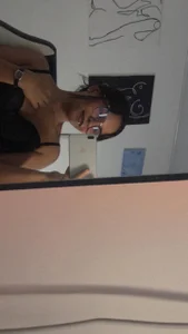 Julia_joness ☺️ Foto 3