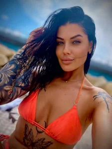 YvonneEverlee Hey รูป  7