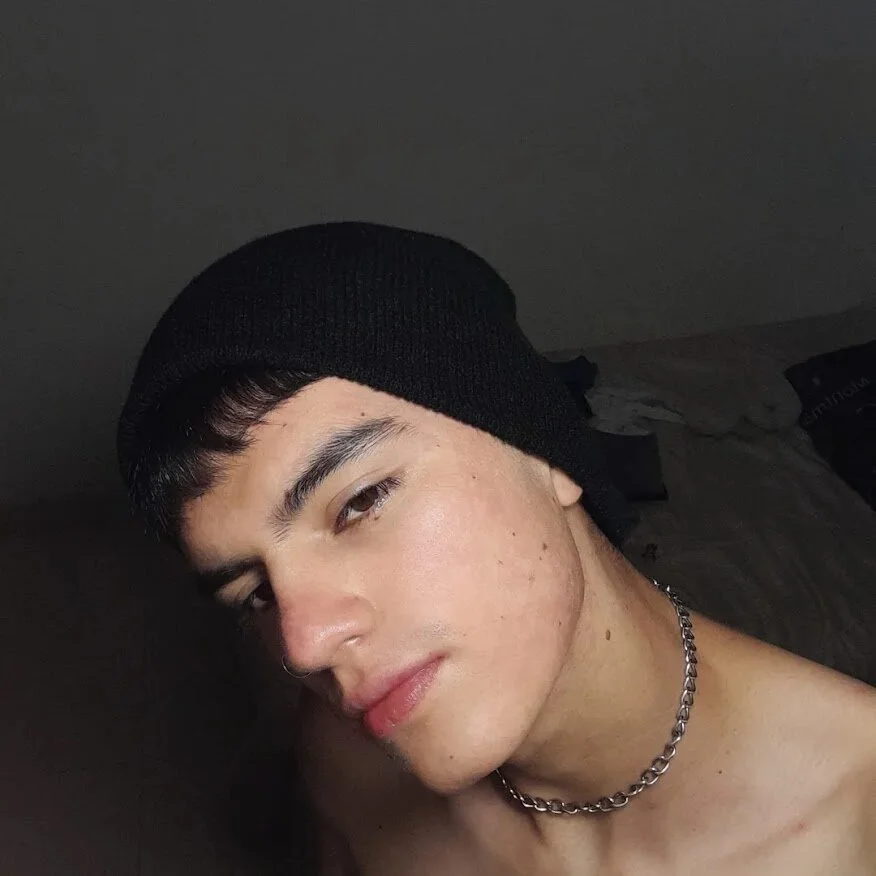 LeoTease Image populaire  7075