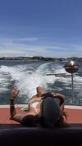 Serenis: No mar 🌊✨ ( 4 фото)