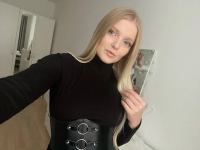 Ssweet_annieselfie图片 5