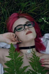 RonniHang Public Pic 3