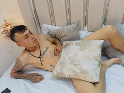 Ethan_Wolfe Public Bilde 2