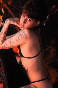 Ethan_lennox enjoy your anime Bilde 2