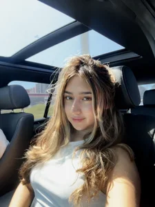 Hornyholly__ Me <3 Pic