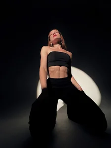 JiaLiss damn sexy, huh? Gambar 8