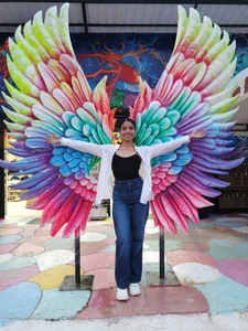 naia_cox On a walk Bilde 4