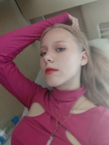 Mary_Kitty88 Public slika 4