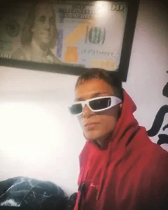 Hot_Gaara_: Public ( 3 фото)