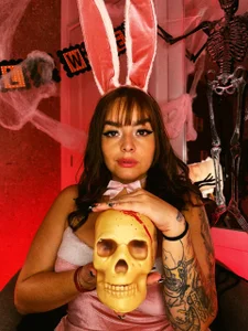 susuya-doll 🌙 A Little Halloween Temptation Pic 2