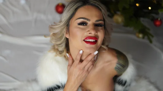 TiffanyMaze All I Want for Christmas is a Bad Boy ...👀 사진 8