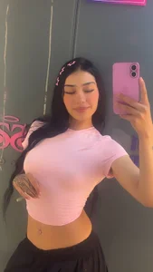 TayylorSexx I am back 💗 Immagine 