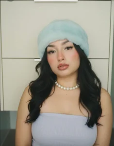 mia_adams_bm Public Foto 2