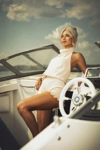 Yacht Chic od SweetBerryes  8 snímek
