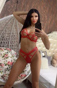 LaraDivine Selfies ⭐ 사진 3