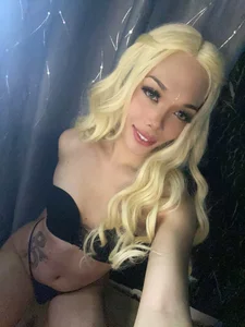 YOURHOT_STUFF Public зображення 6