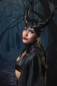 I am Maleficent 😈 de NAILAHARD  2 Imagens