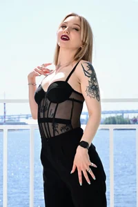 Annie_Leone In the silence of Sunny Morning Pic 5