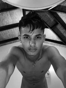 Aaronsexroom Ahhh Pic