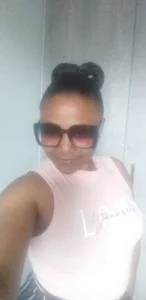 Strippingwetpussy Public Pic 5